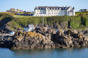  The Portpatrick Hotel  Портпатрик